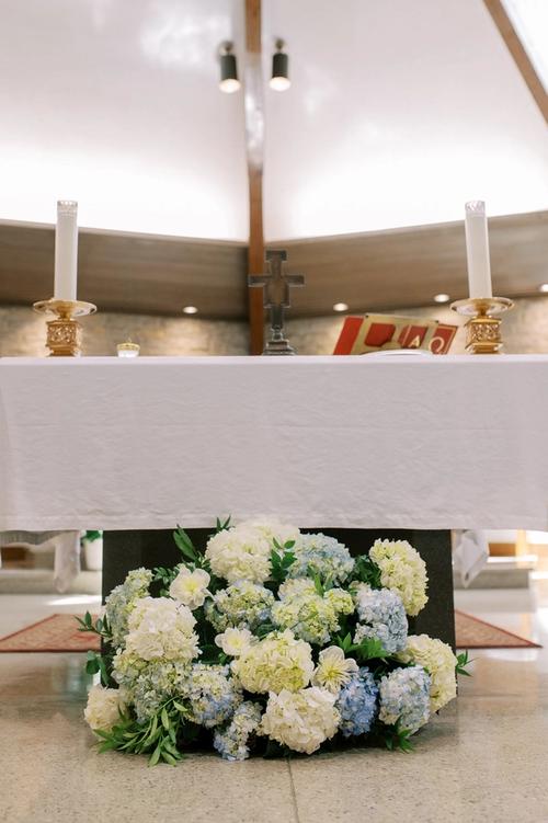 Mitchell and Claire's Bountiful Hydrangea and Peony-Filled Florals Best Wedding Florist Ohio