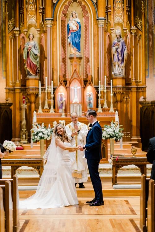 Kelly and Zak's Timeless March Wedding Best Wedding Florist Ohio