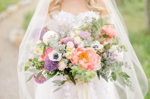 Lush, Spring Blooms at Swan Lake Best Wedding Florist Ohio