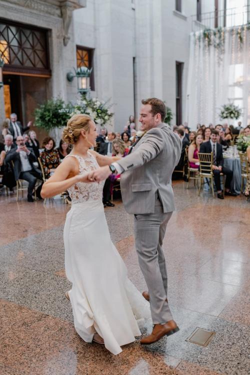 Statehouse Elegance for Erin and Gavin Best Wedding Florist Ohio