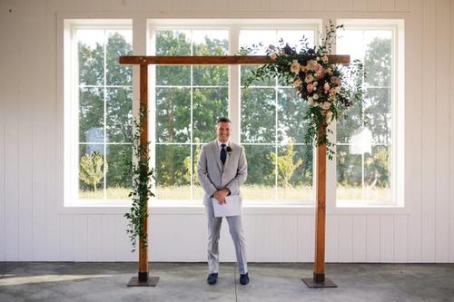 Natural, Mauve-Toned Florals at Magnolia Hill Farm Best Wedding Florist Ohio