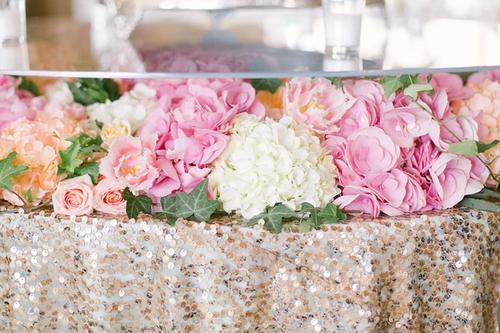 Sunny Pastels at Jorgensen Farms Best Wedding Florist Ohio