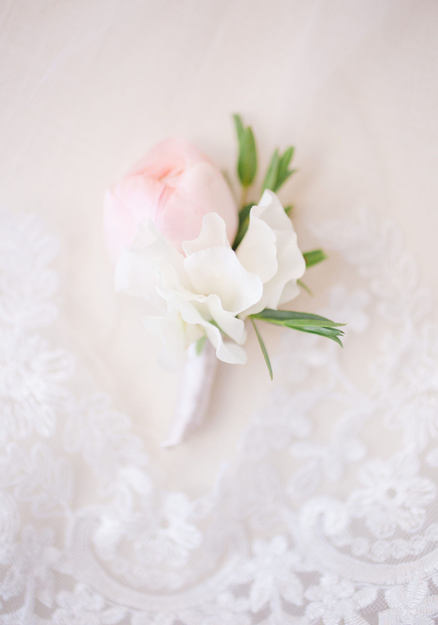 Summery Pastels photographed at The Ohio Statehouse Best Wedding Florist Ohio