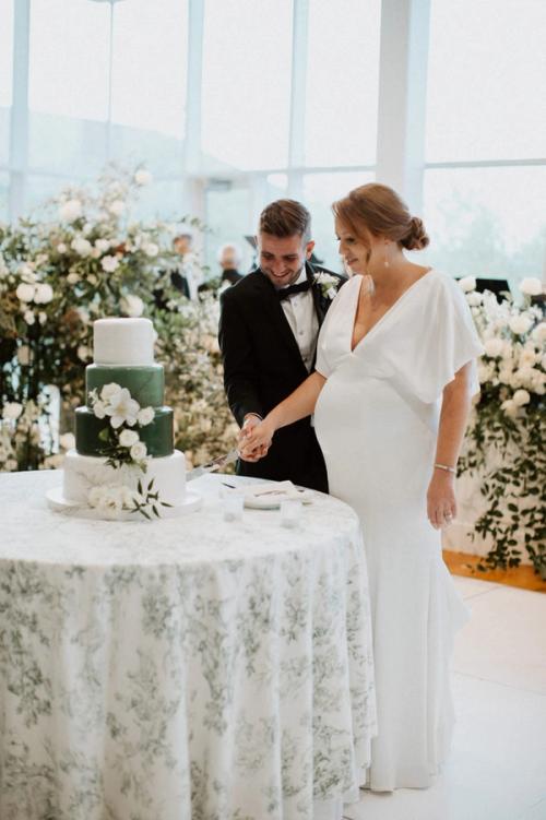 Dancing in the Flowers at the Columbus Museum of Art Best Wedding Florist Ohio