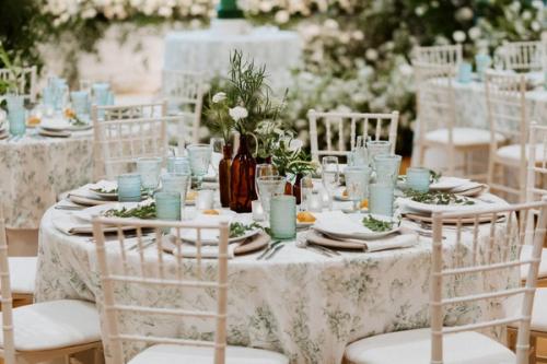 Dancing in the Flowers at the Columbus Museum of Art Best Wedding Florist Ohio