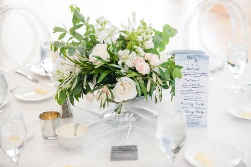 Bonnie and Joey's Clean Whites with a Touch of Something Blue at the Columbus Museum of Art Best Wedding Florist Ohio