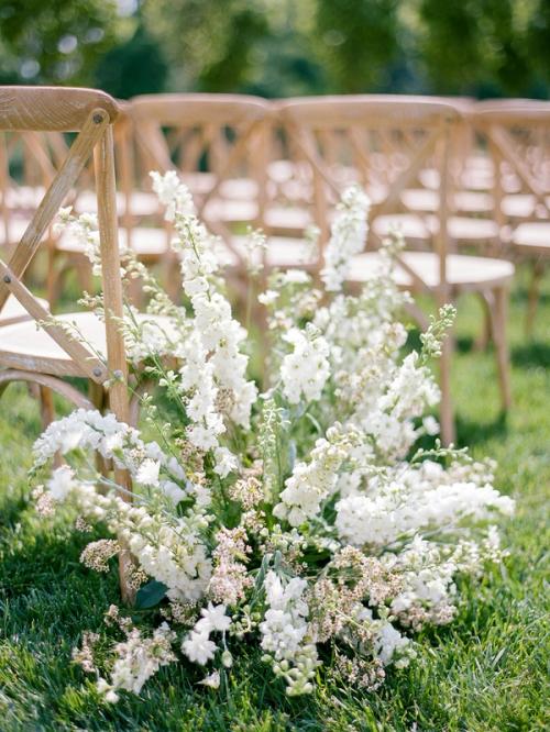 Amongst the Flowers at Magnolia Hill with Meg & Alex Best Wedding Florist Ohio