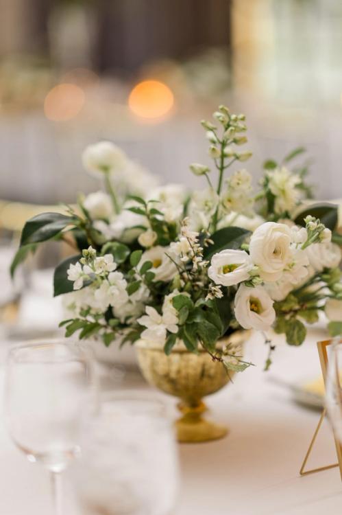 Kelly and Zak's Timeless March Wedding Best Wedding Florist Ohio