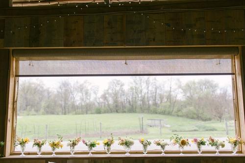 Sunny Pastels at Jorgensen Farms Best Wedding Florist Ohio