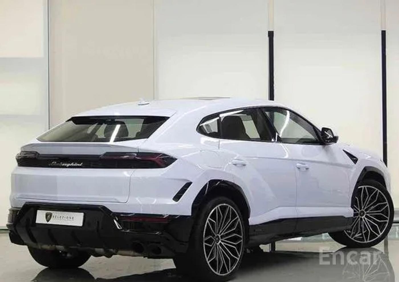 Lamborghini Urus SE 4.0 V8 PHEV, photo 4