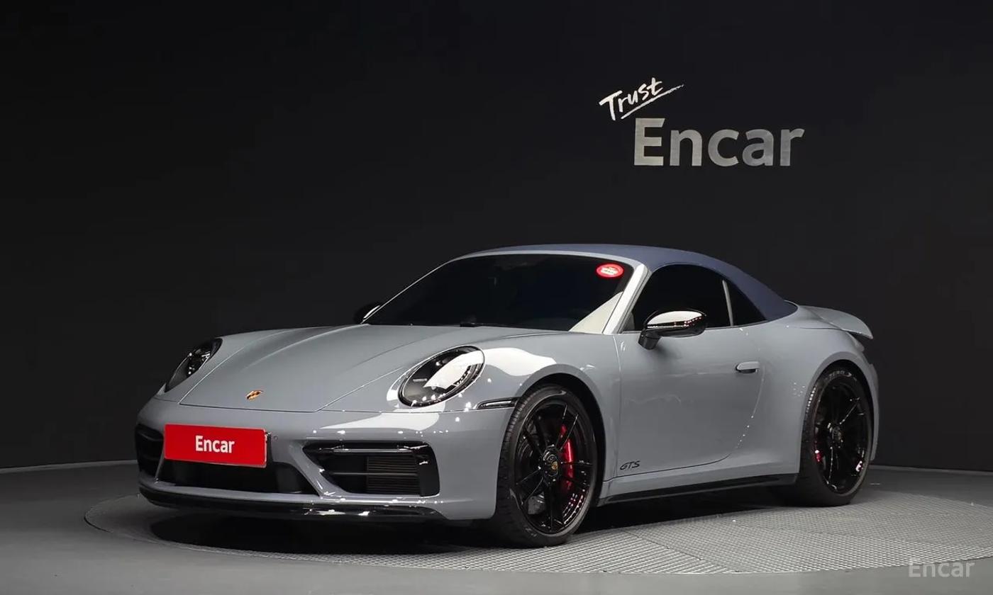 Porsche 911 Carrera 4 GTS Cabriolet 2023, for export from South Korea