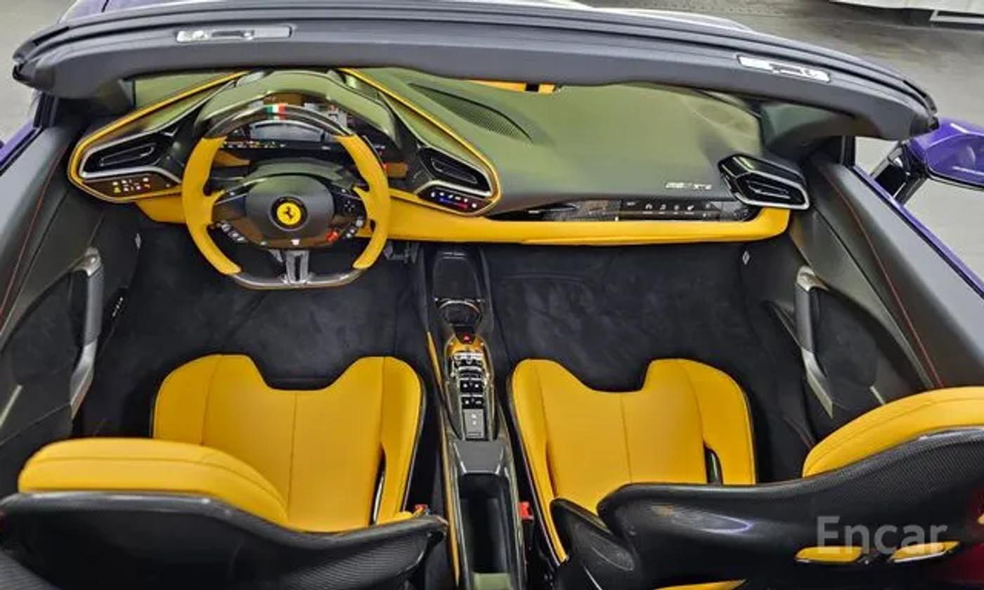Ferrari 296 GTS 3.0 V6, photo 3