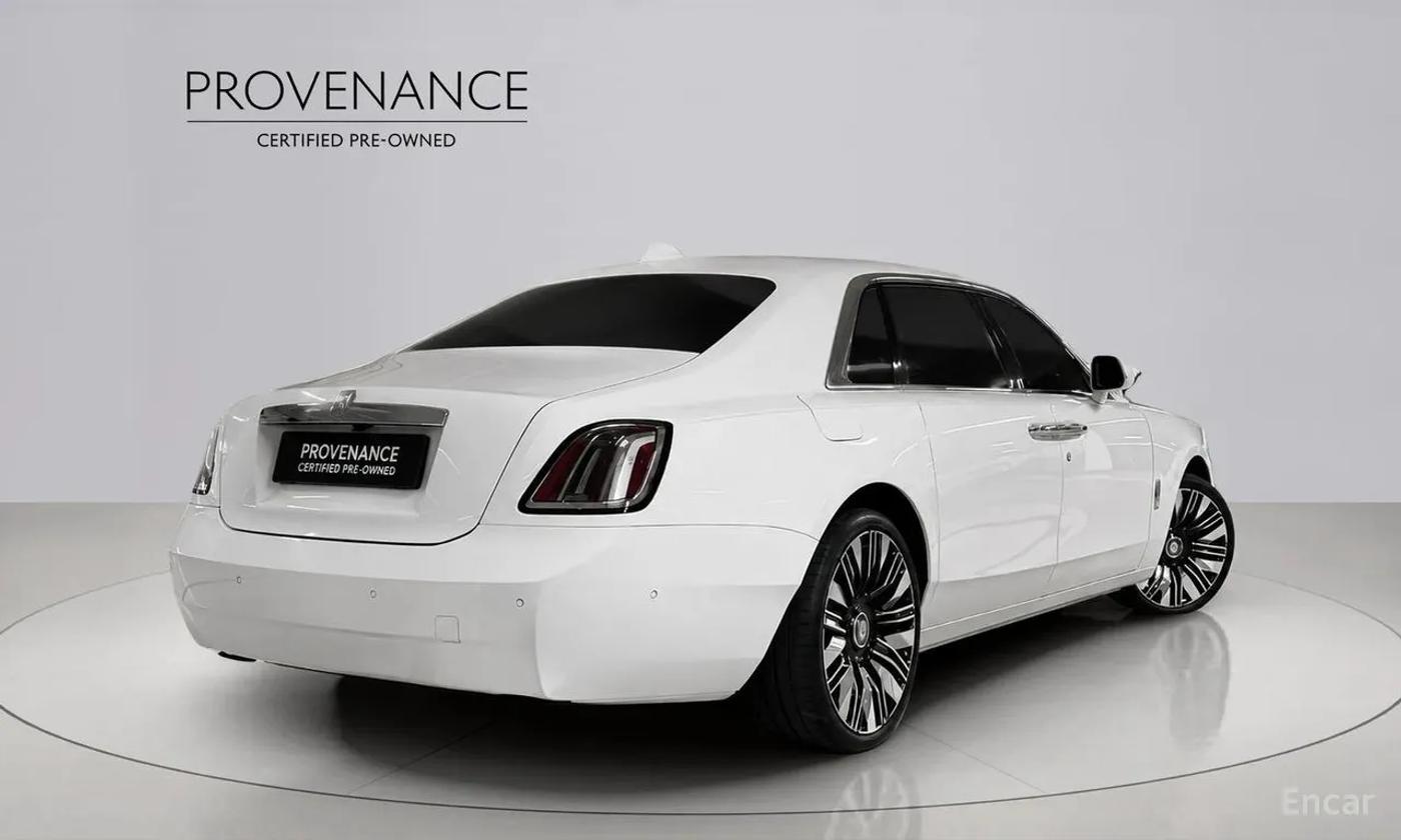Rolls-Royce Ghost 6.7 EWB V12, фото 5