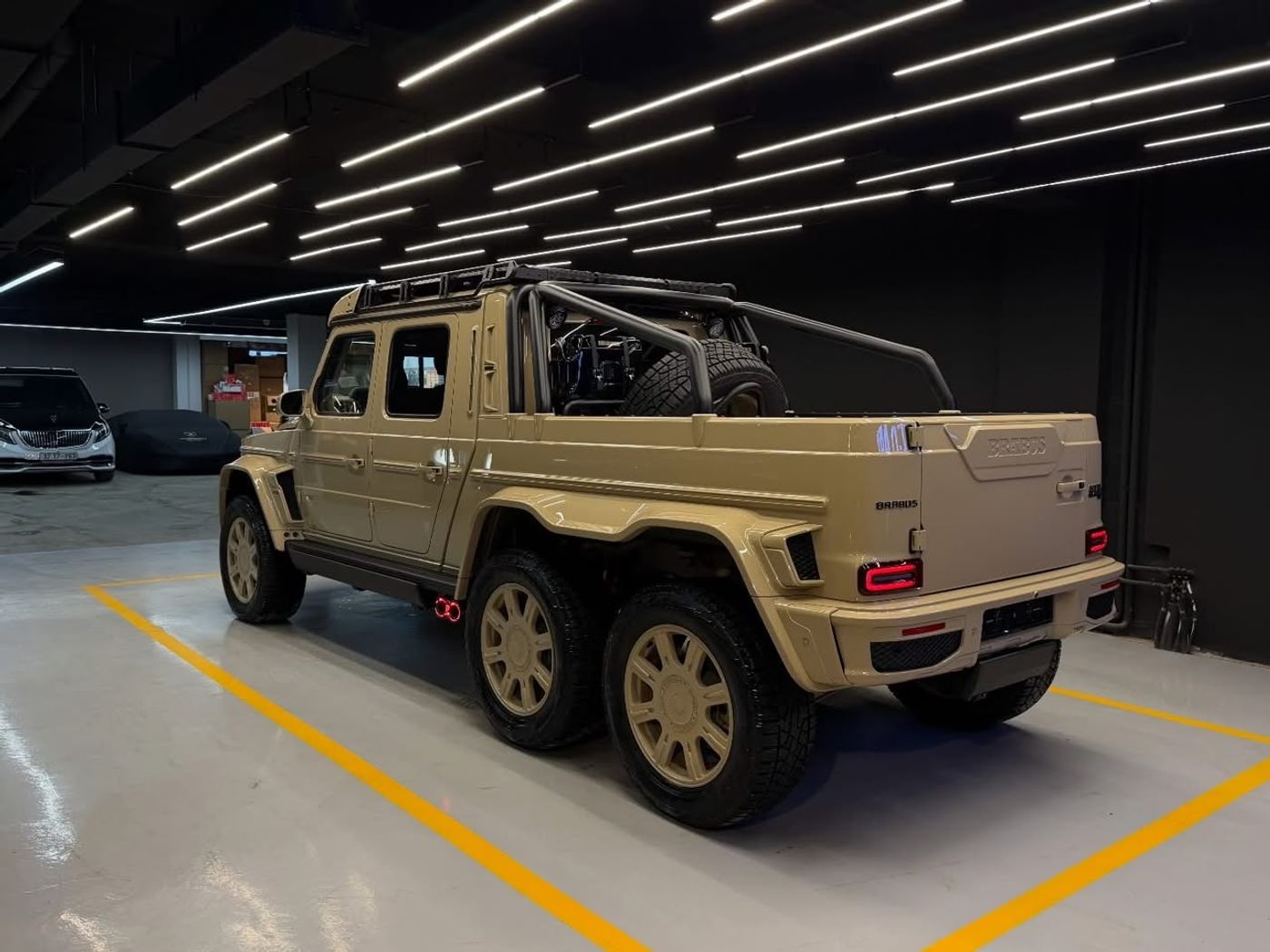 Brabus XLP800 6x6 Adventure, фото 3