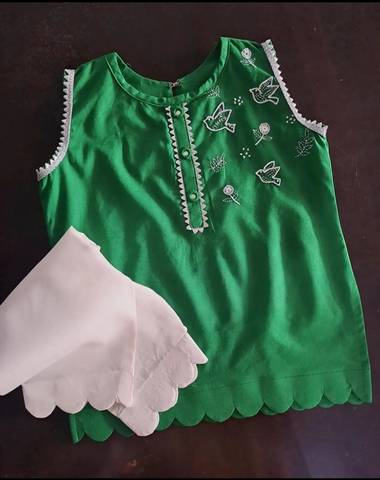 Emerald Bloom Embroidered 2-Piece Girls Summer Suit