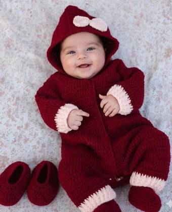 Handmade Crochet Baby Romper Set with Cap & Booties – Newborn Baby Winter Outfit, Crochet Baby Clothes