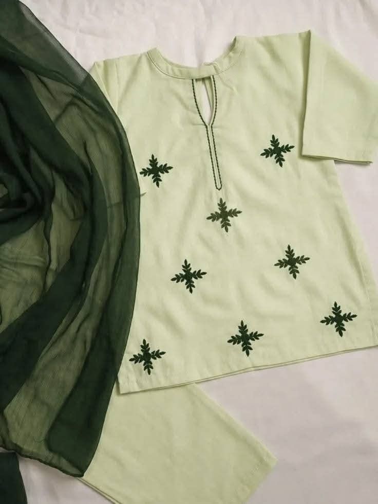 Hand embroidry 3 pcs kids dress