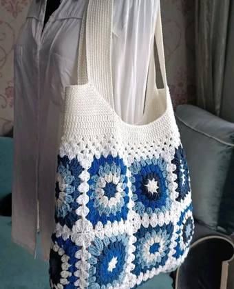 Handmade Crochet Granny Square Tote Bag for Women – Blue & White Crochet Shoulder Bag, Boho Shopping Bag