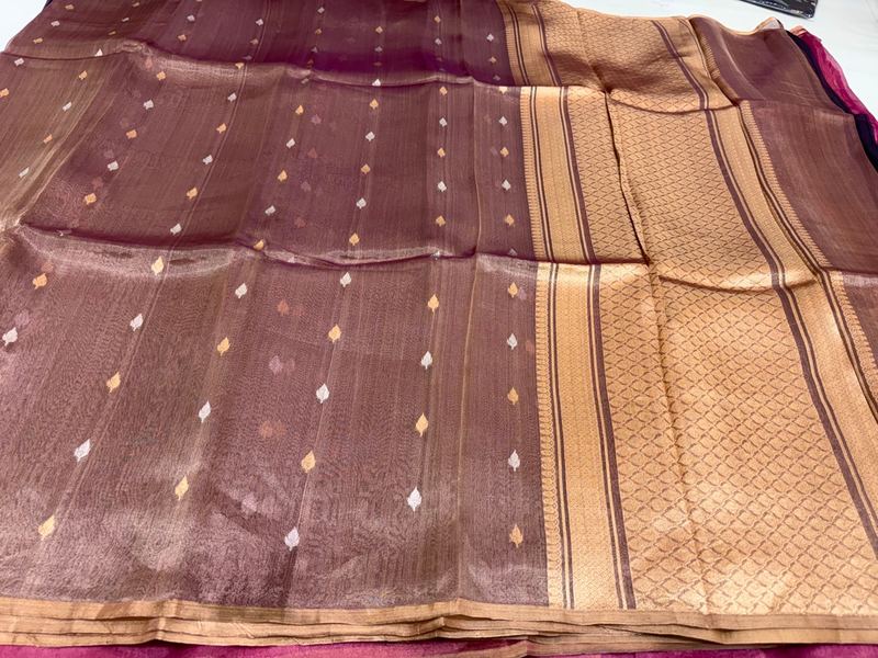 Blush Pure Tissue, Bridal Pallu — detail