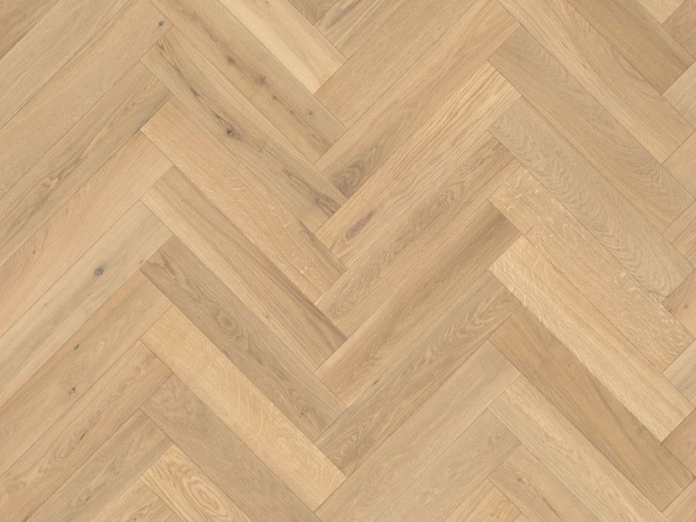 Tinge Clay Herringbone engineered european oak flooring colour and grain sample.