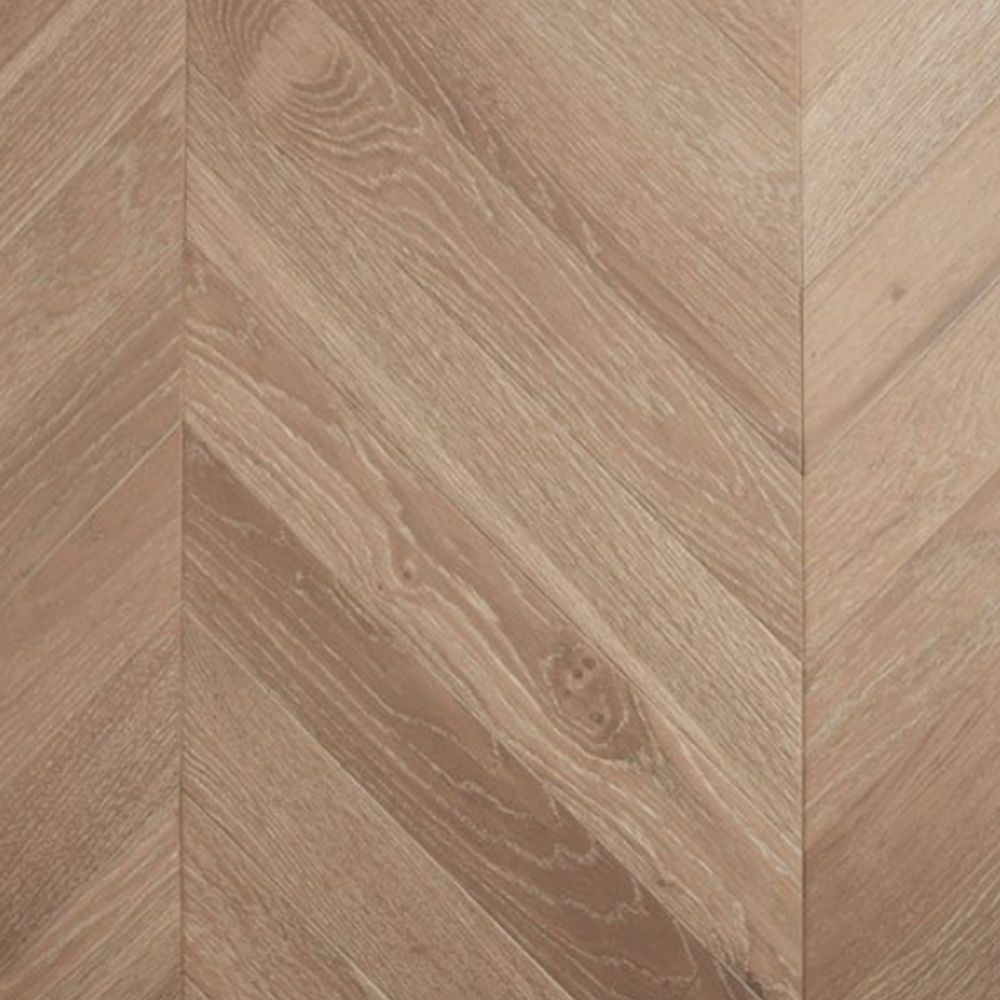 Chevron Cannes light European oak chevron flooring sample