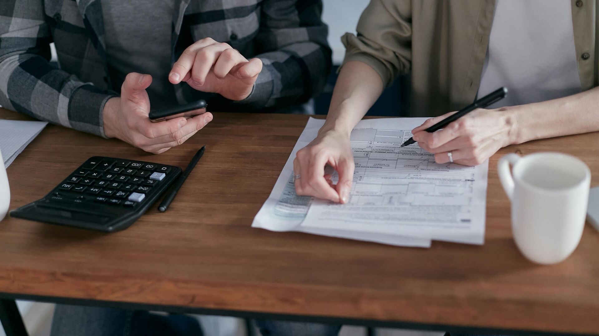 Tax pros working together