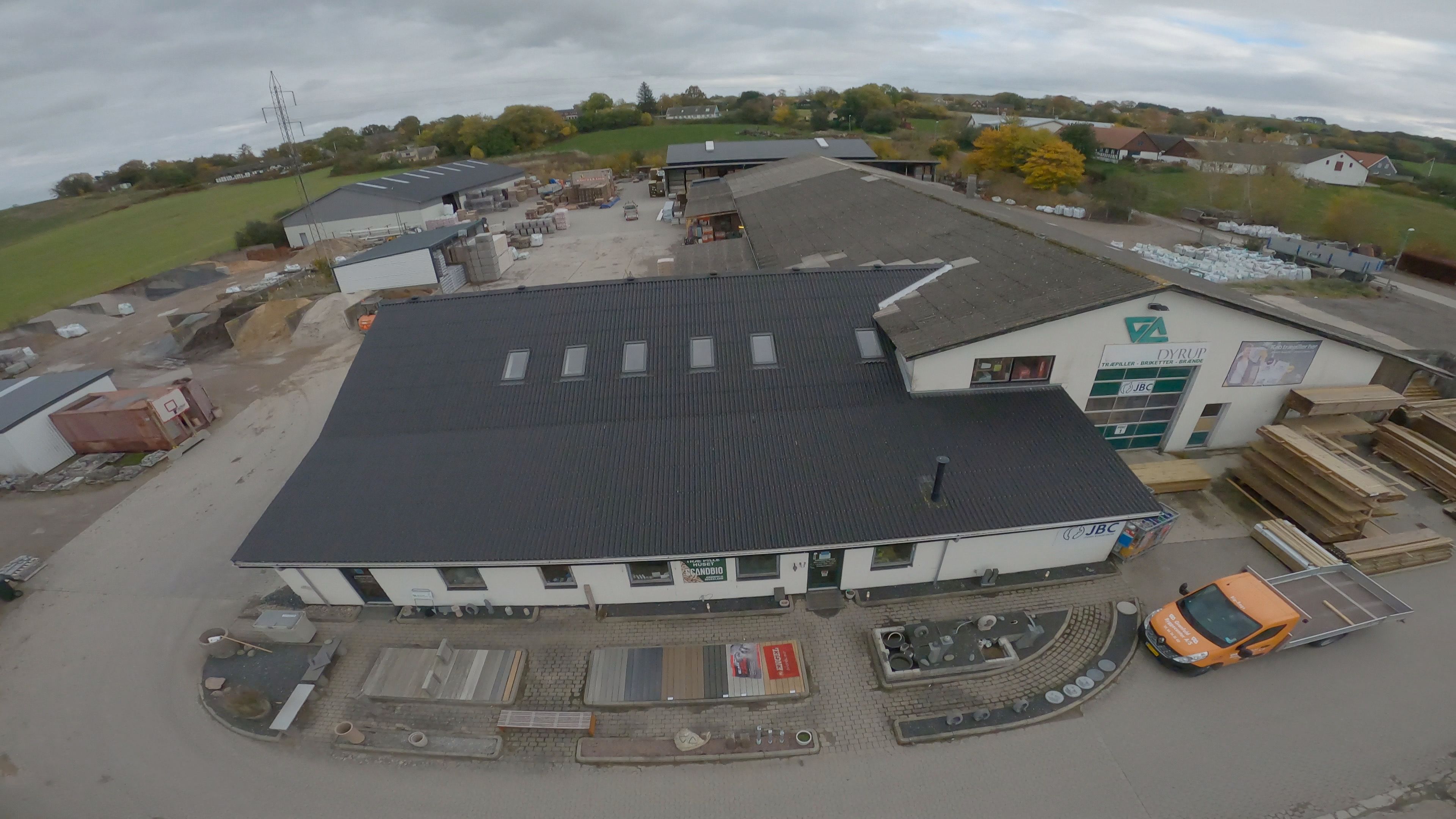 Stemningsbillede fra forhandleren