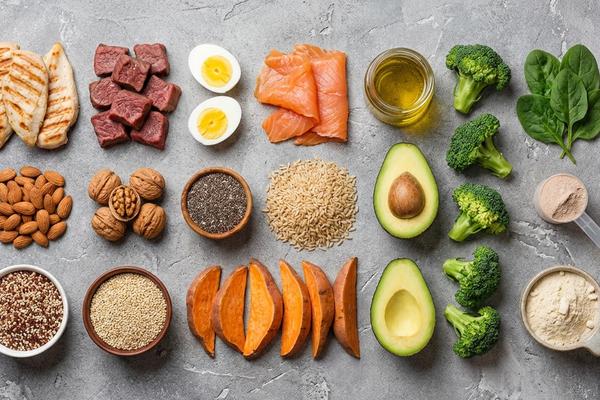 Macros for Muscle Gain: The Ultimate Nutritional Guide for 2025