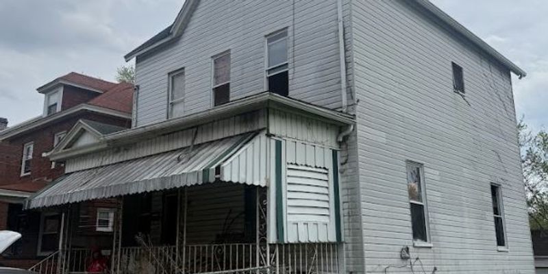 7928 Madiera St  Pittsburgh, Pa 15221
