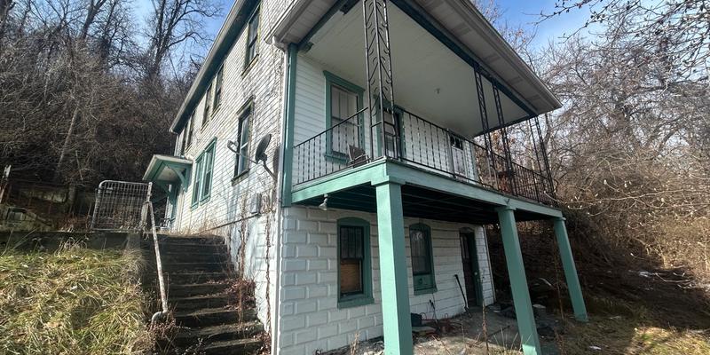 1201 Stowe Ave  McKees Rocks, Pa 15136 - UNDER CONTRACT
