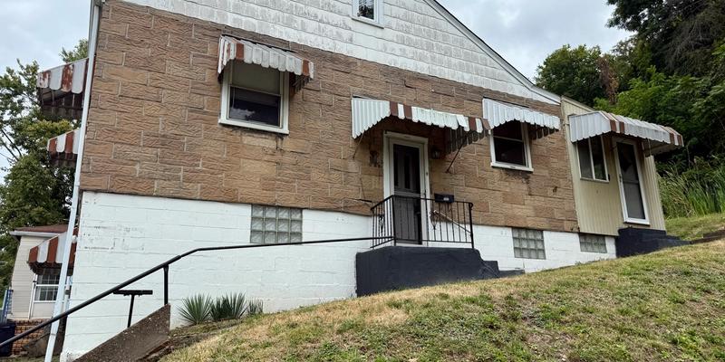 508 Spruce Alley Glassport, Pa 15045 - UNDER CONTRACT