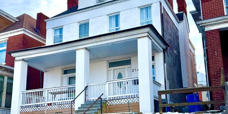214 Suncrest St Pittsburgh Pa 15210