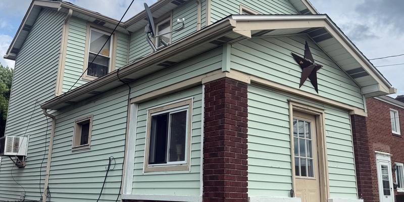 325 Monongahela Ave  Glassport, PA 15045
