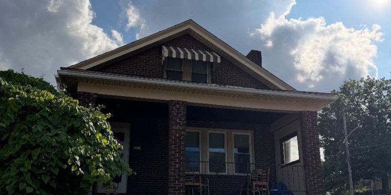 2381 E Beckert Ave, Pittsburgh PA 15212