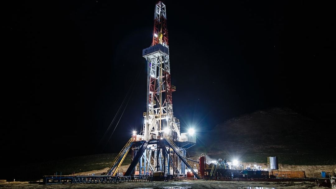 ERIELL oil rig