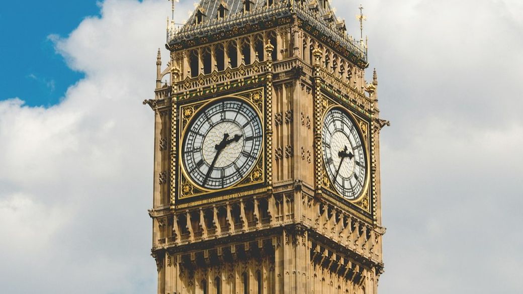 Big Ben on a bright day — Credit: Photo by enrico bet on Unsplash
