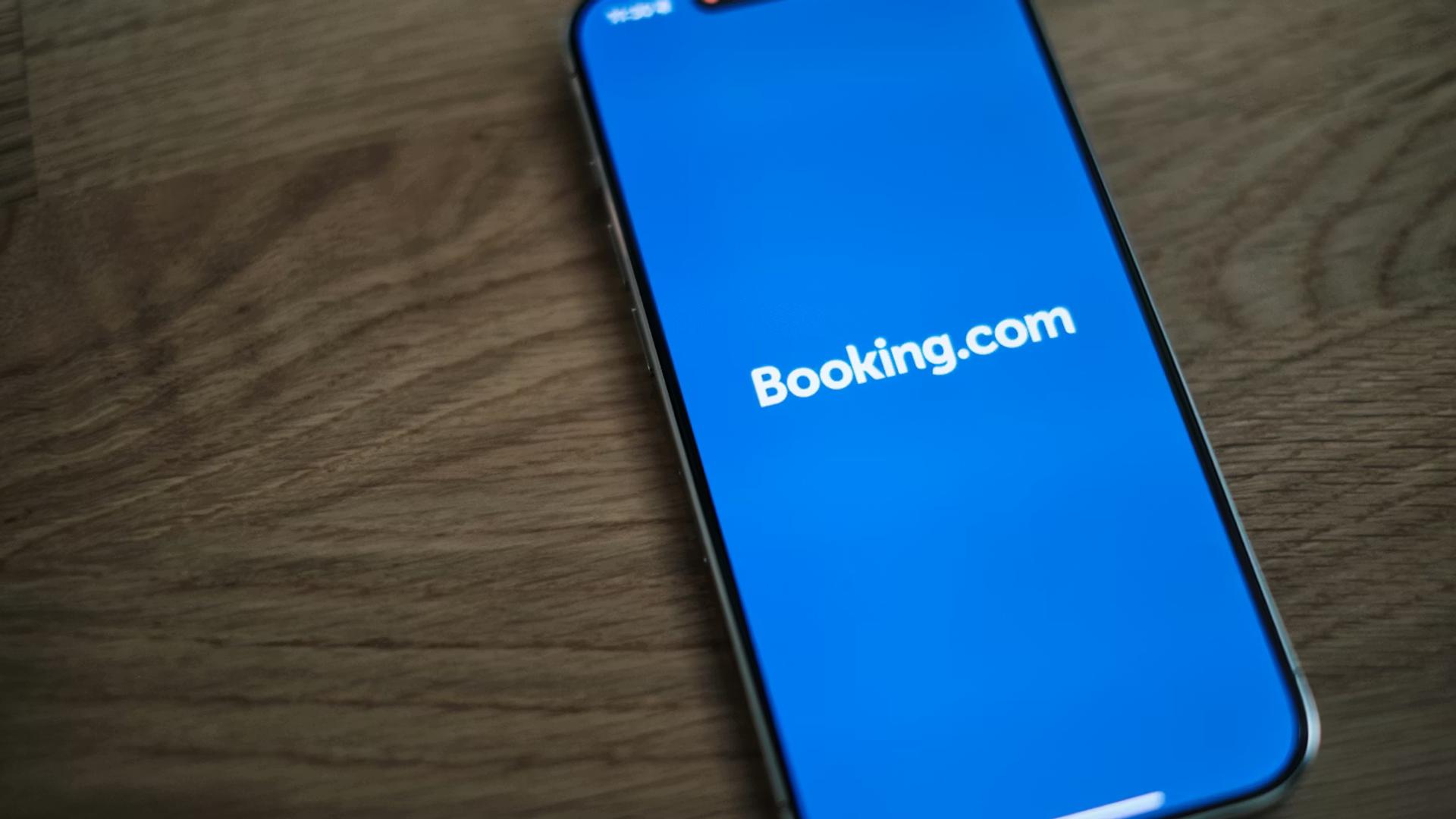 Hvorfor ranker Booking.com høyere enn hotellet ditt på Google?