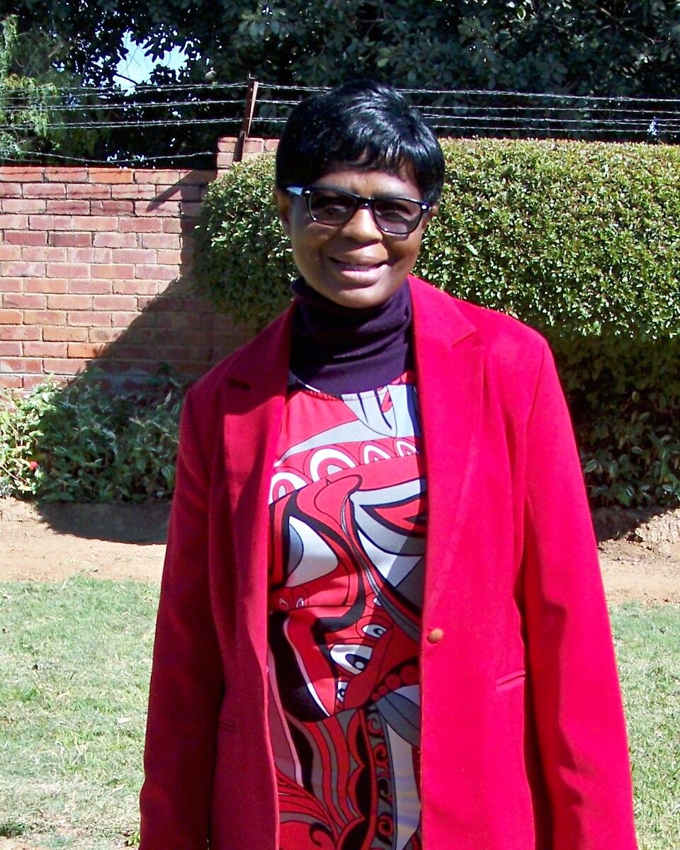 Ms Simangele Ncube
