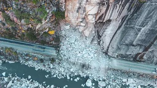 Skydio X2 surveying road damage