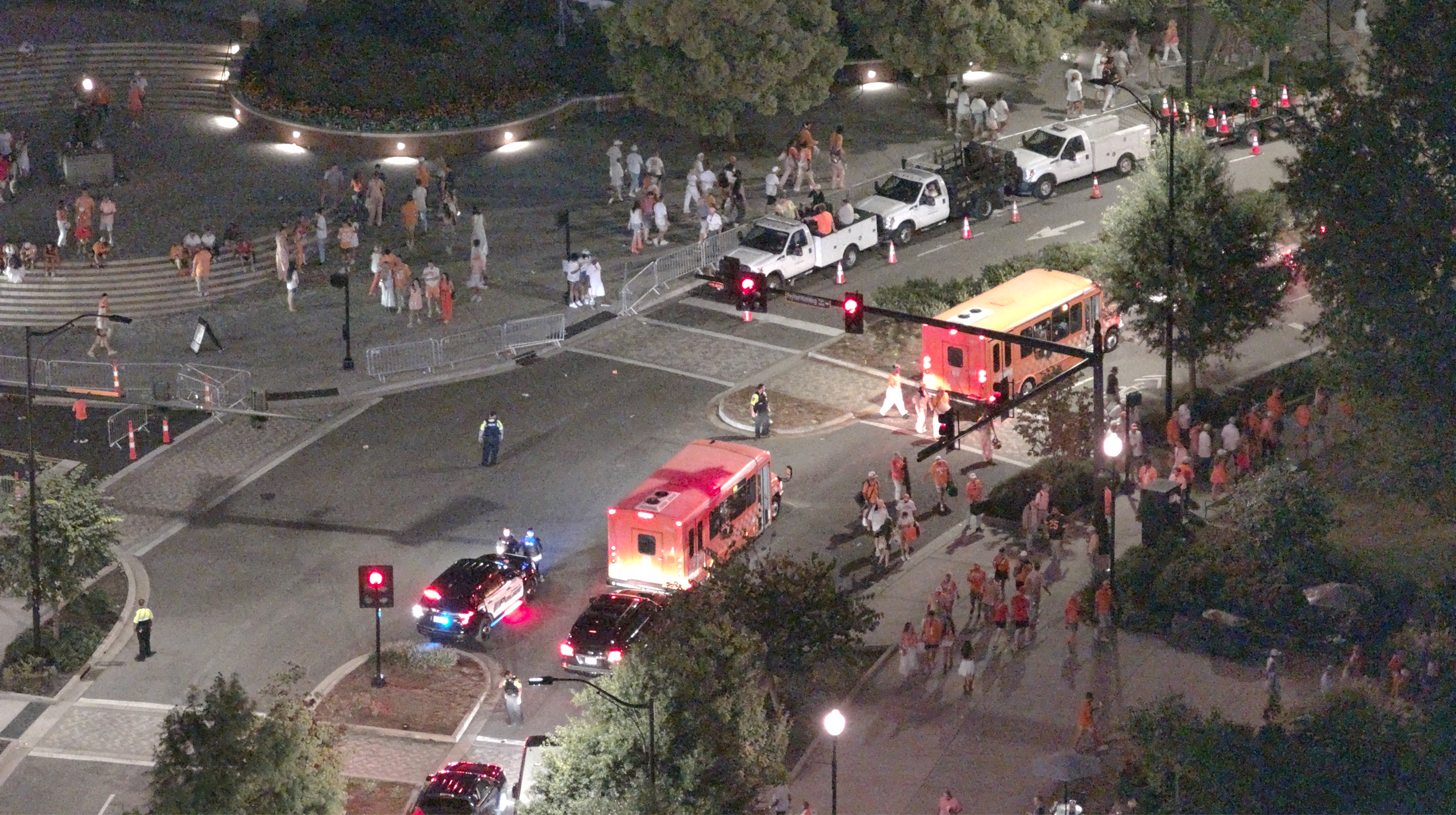 Provide Transit safety overwatch after large games and events with Skydio X10