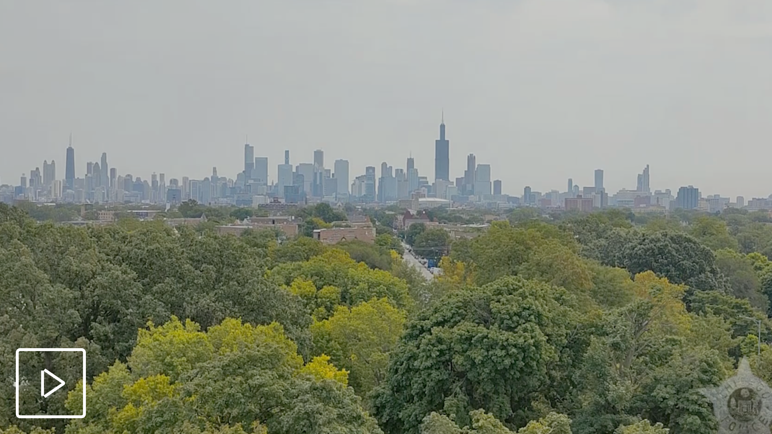 a photo of a skyline