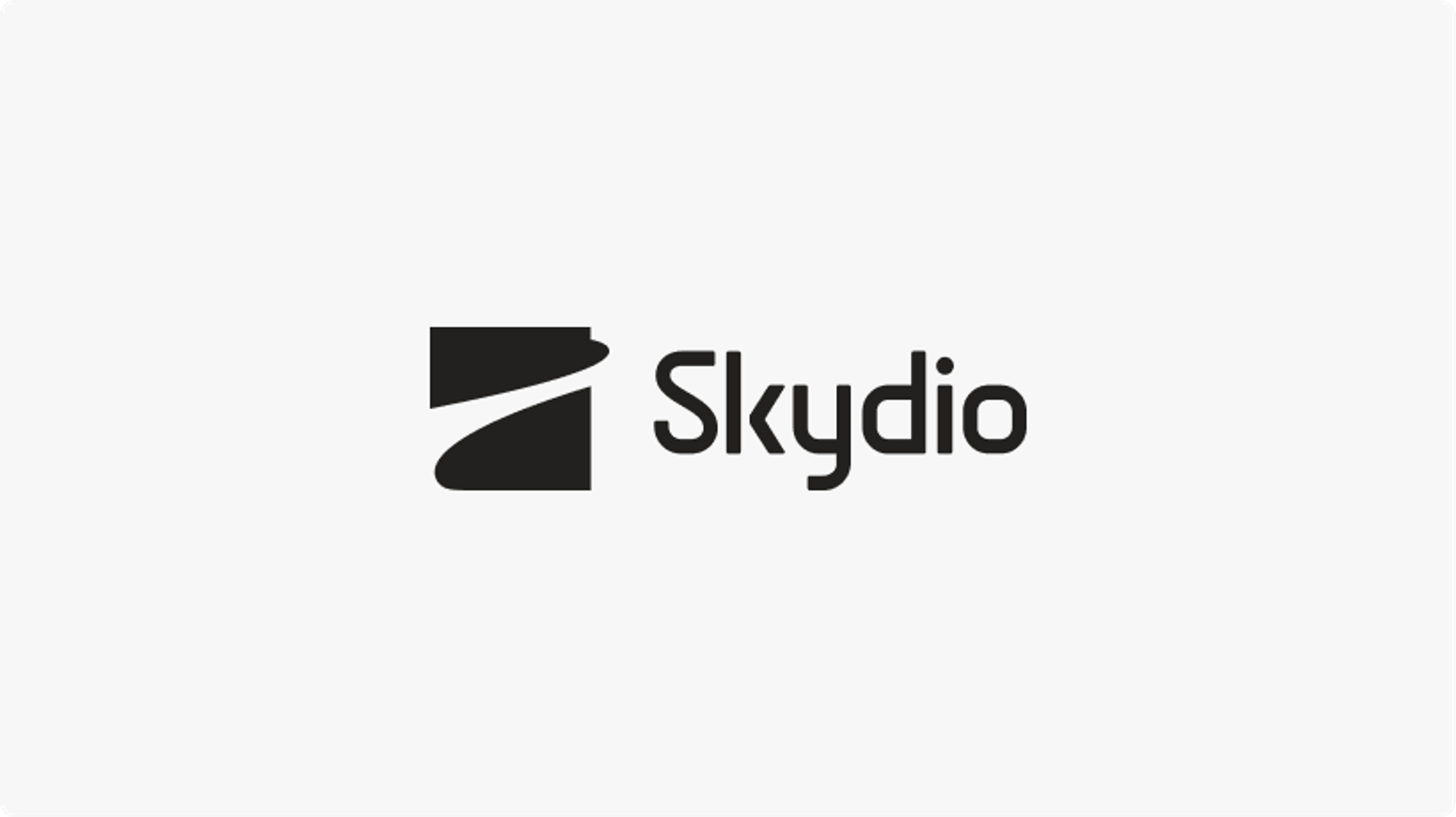 Skydio black logo on white