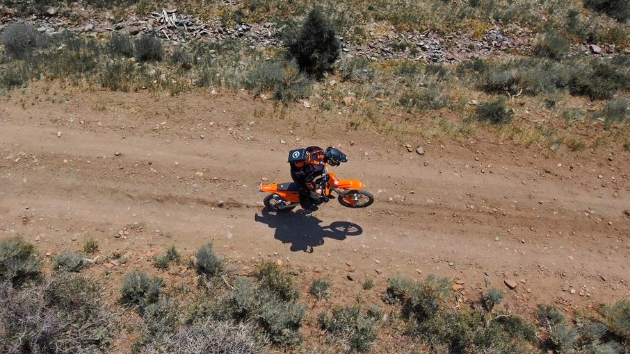 Skydio filming dirt biking