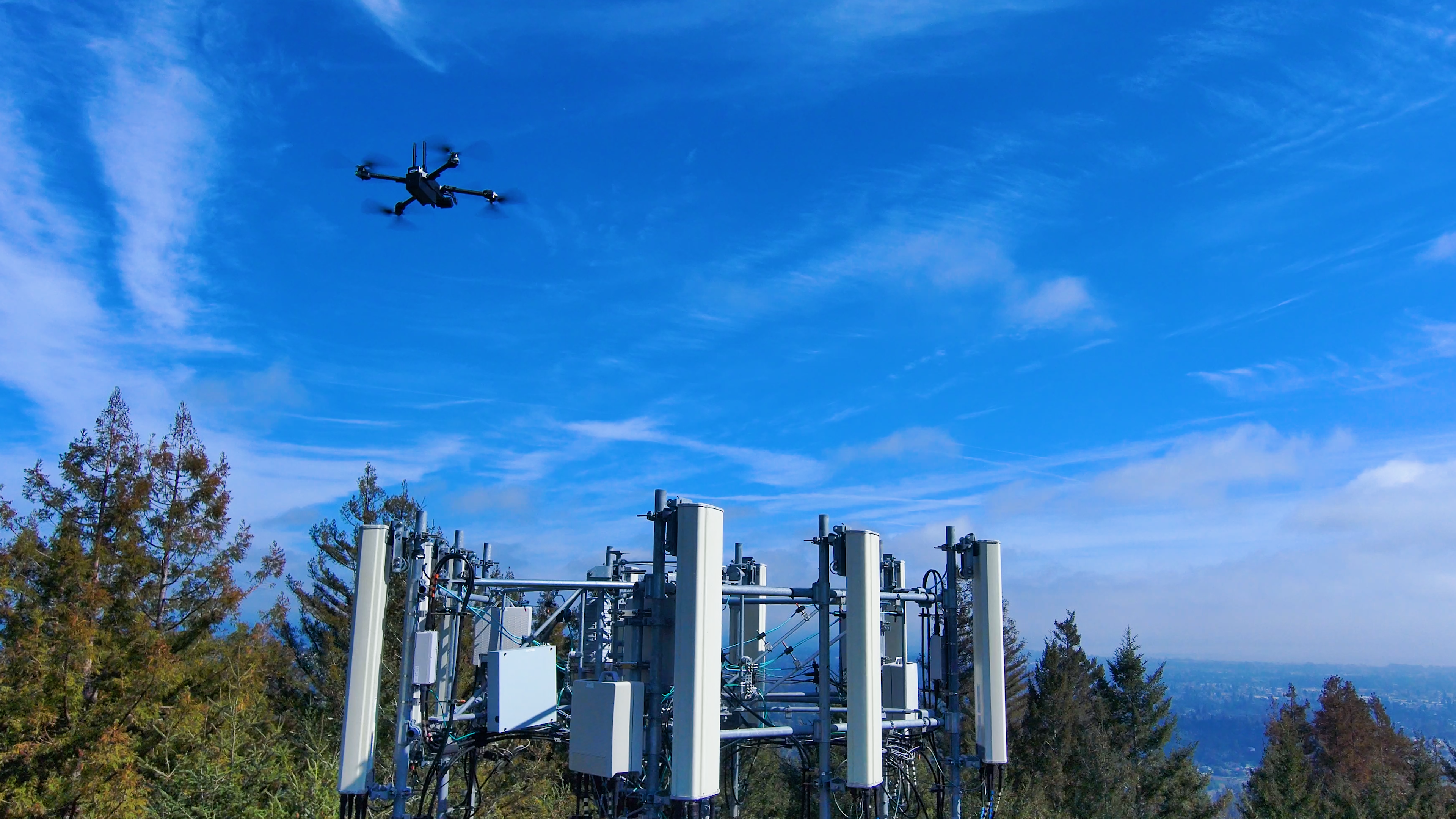 Drones cell and telecommunication tower | Skydio