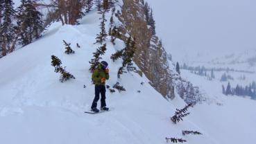 Skydio drone filming Alex Hogue snowboarding