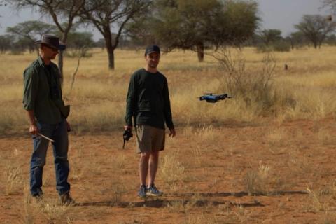 An example of taking photos of rhino footprints with a Skydio 2