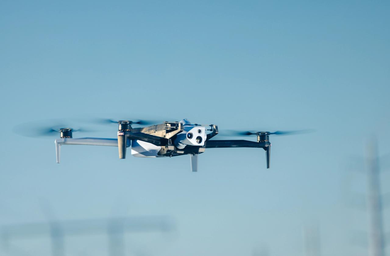 Skydio X10 in flight