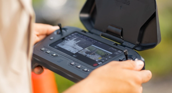 skydio controller being used