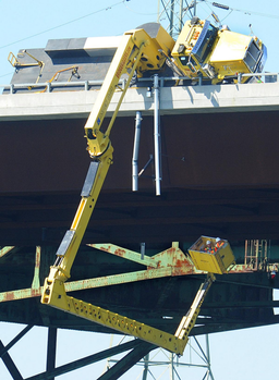 falling snooper truck bridge inspector