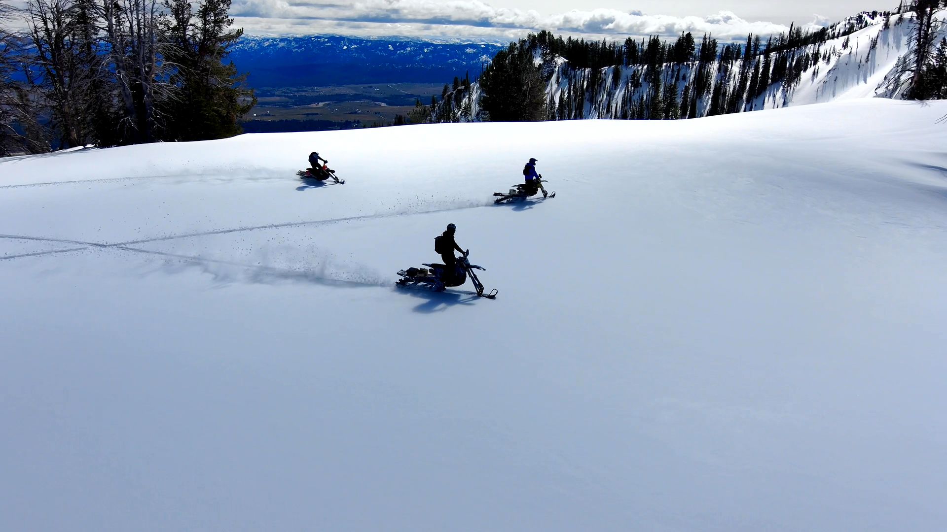 Skydio filming snow biking